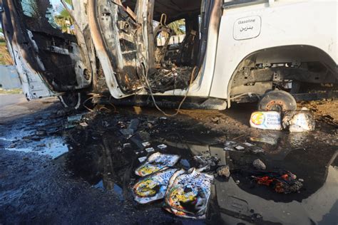 Israeli strike kills 7 aid workers, World Central Kitchen halts Gaza .